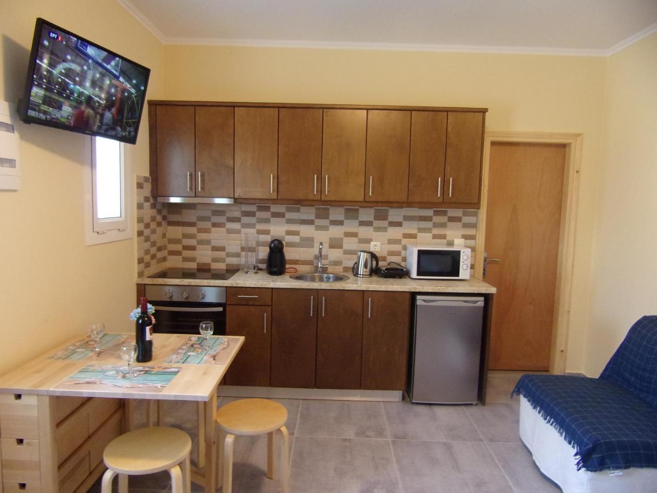 George Studios 1 Ипсос Экстерьер фото
